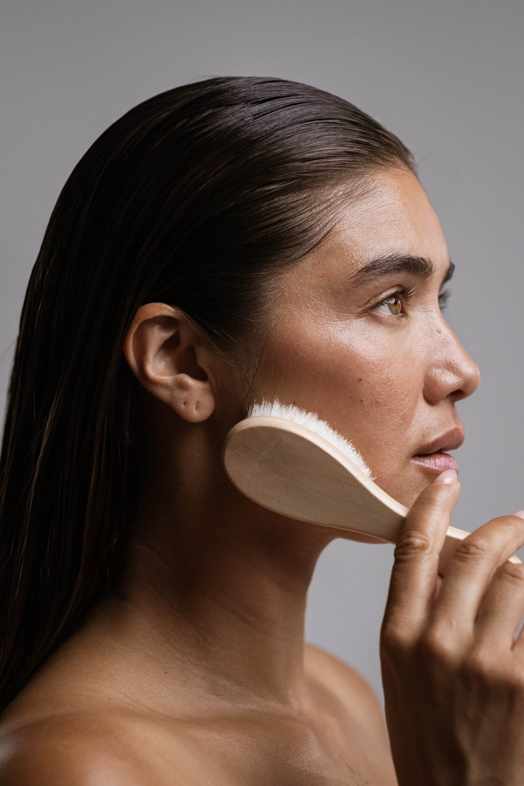 photographe mode et publicité ju choquer co fondatrice du coco studio roll on jade beauté holistique brosse visage